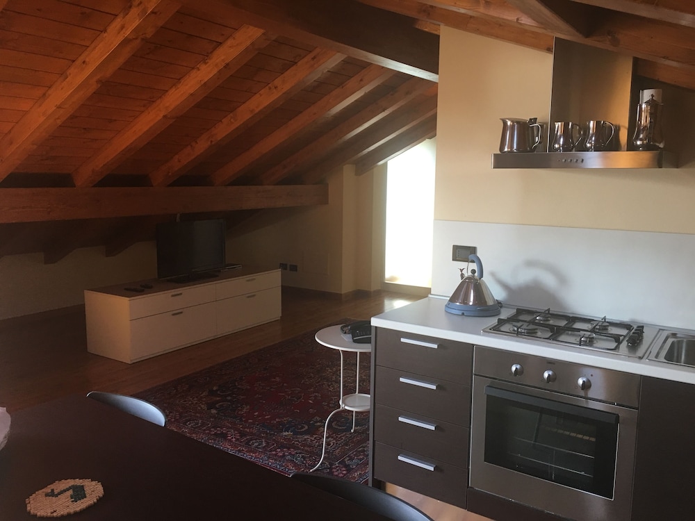 Apartment, 1 Bedroom, Kitchen, Lake View photo 1