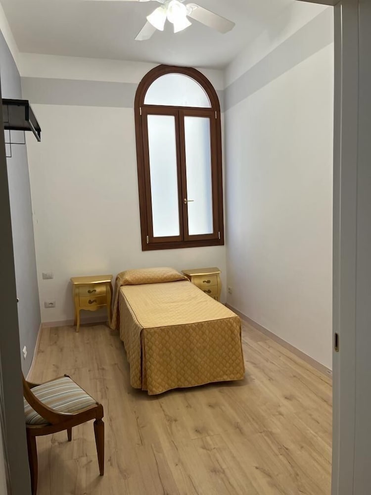 Basic Room
