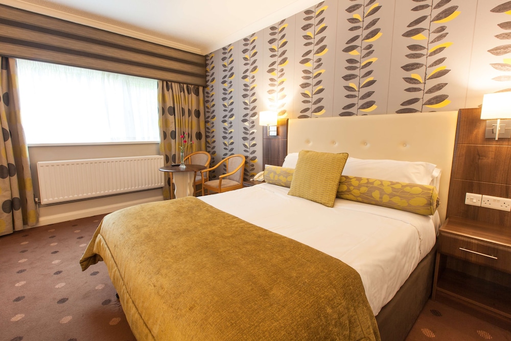 Deluxe Room, Multiple Beds, Non Smoking
