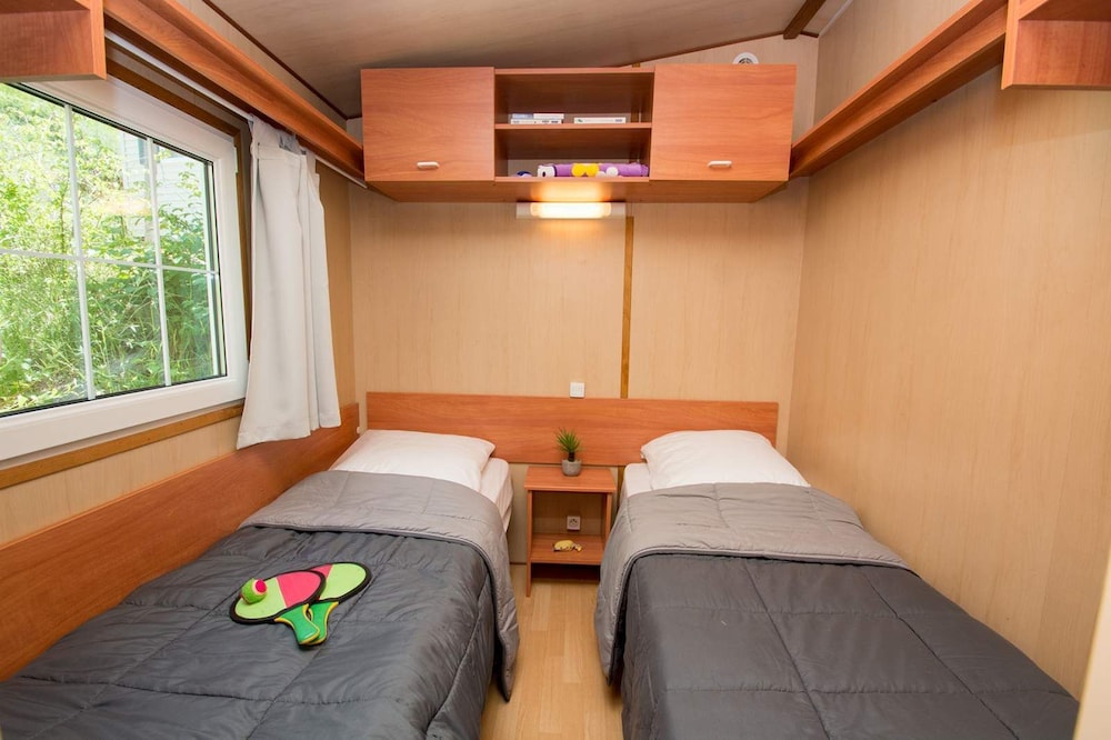 Mobile Home, 2 Bedrooms (Watipi) photo 1