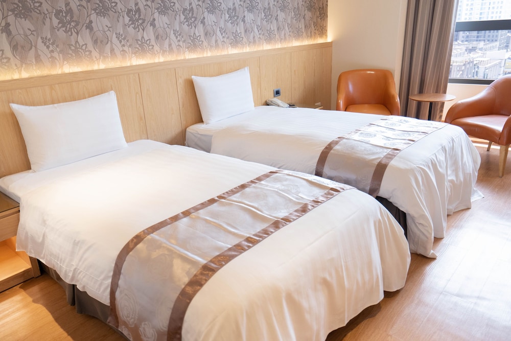 Elite Twin Room photo 3