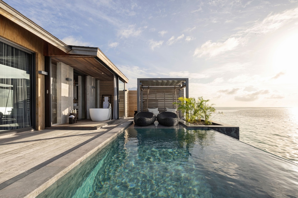 Tranquil Aqua Pool Villa - Photo 7