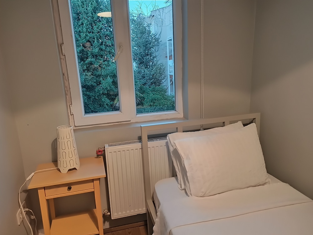Standard Single Room photo 3