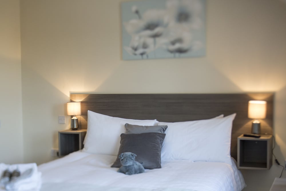 Deluxe Double Room - Photo 9