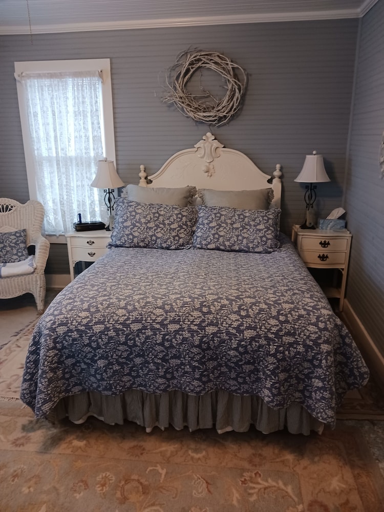 Cleo's Room photo 1