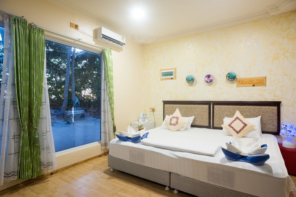 Queen Room With Sea View photo 3