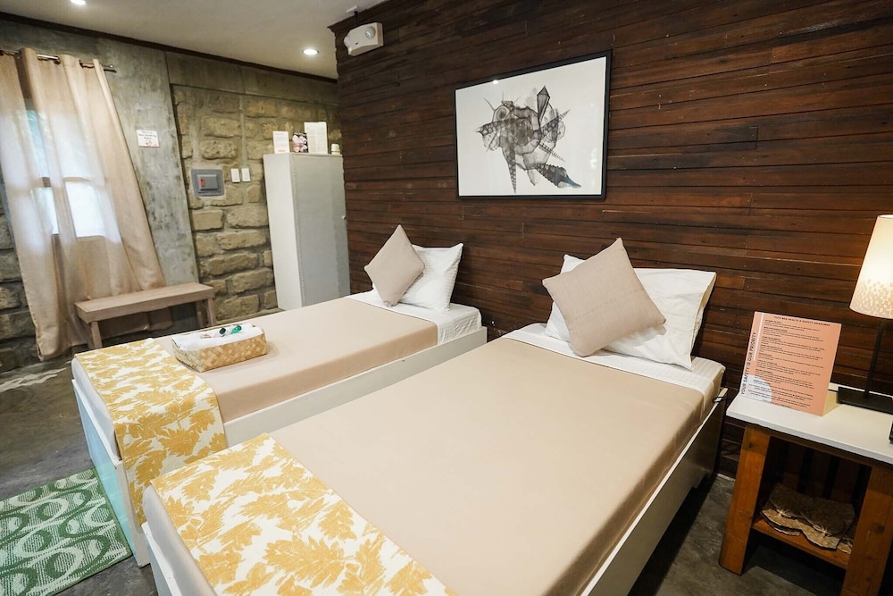 Twin Room - Photo 2