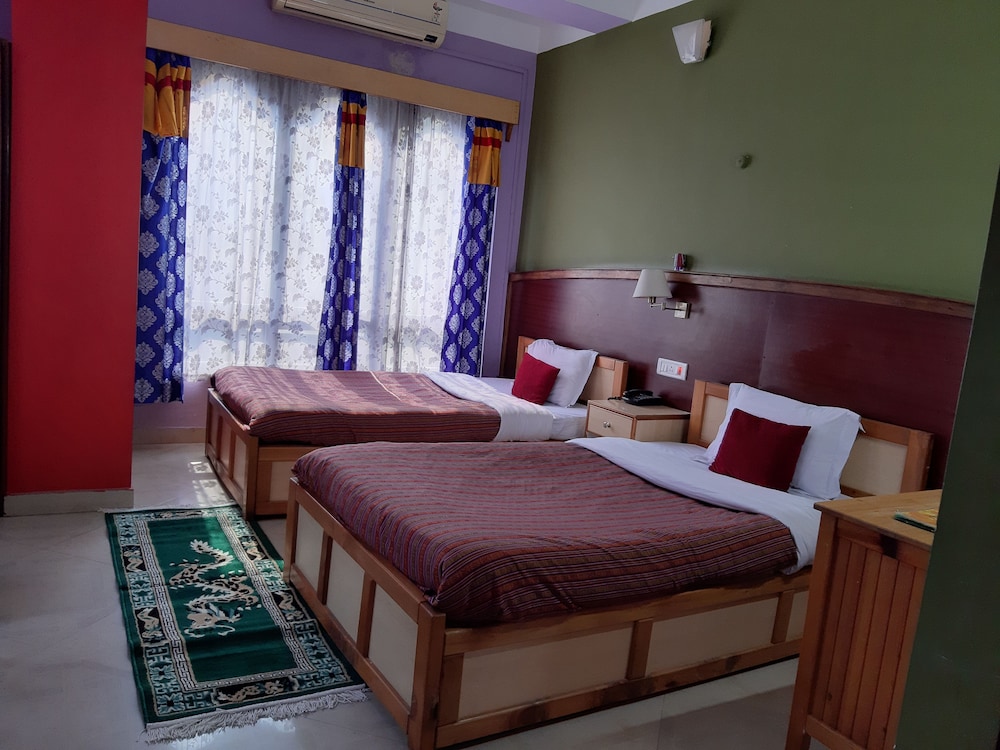 Deluxe Double or Twin Room photo 2