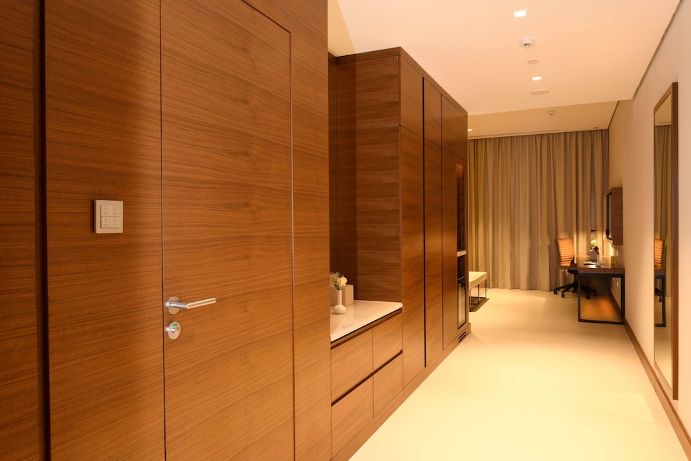 Deluxe Room, 2 Twin Beds - Photo 2
