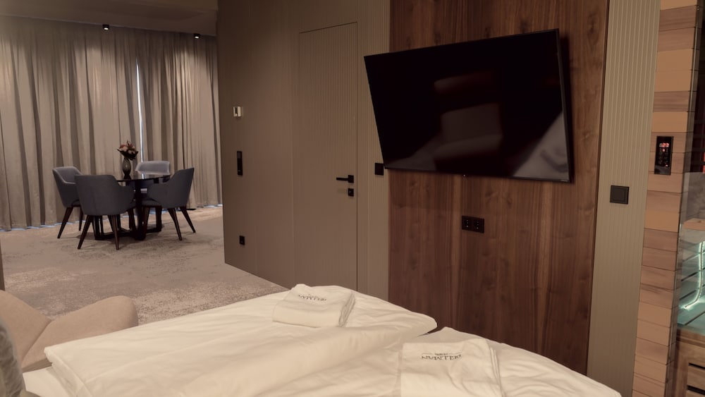 Superior Suite