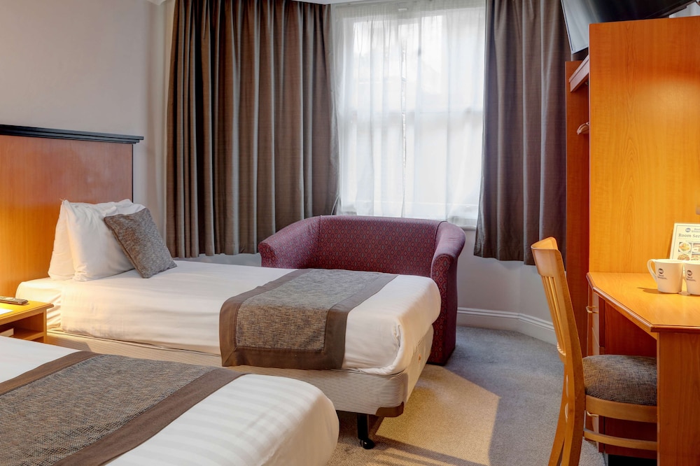 Family Room, Multiple Beds, Non Smoking photo 2