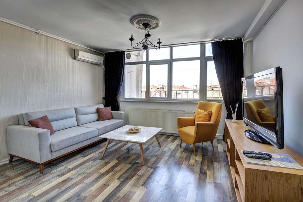 Elite Apartment photo 2