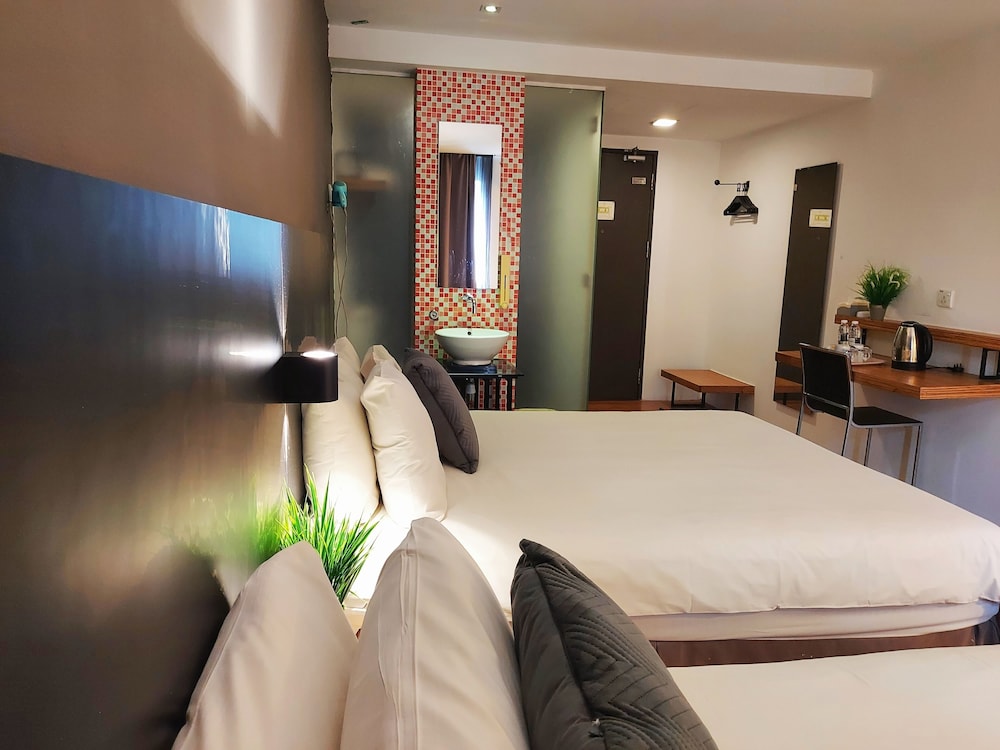 Triple Room Deluxe photo 3