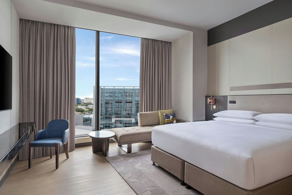 Suite, 1 King Bed Suite, 1 King Bed