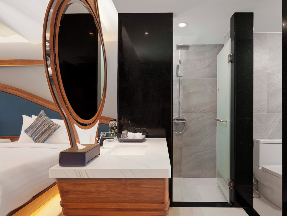 Deluxe Triple Room, 2 Bedrooms - Photo 5