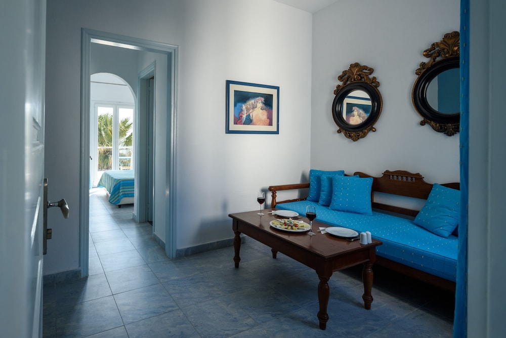Superior Double Room, Sea View - Photo 9