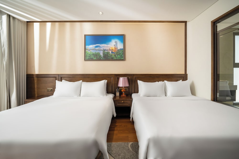 Family Room with City View - Afternoon Tea Included - Photo 5