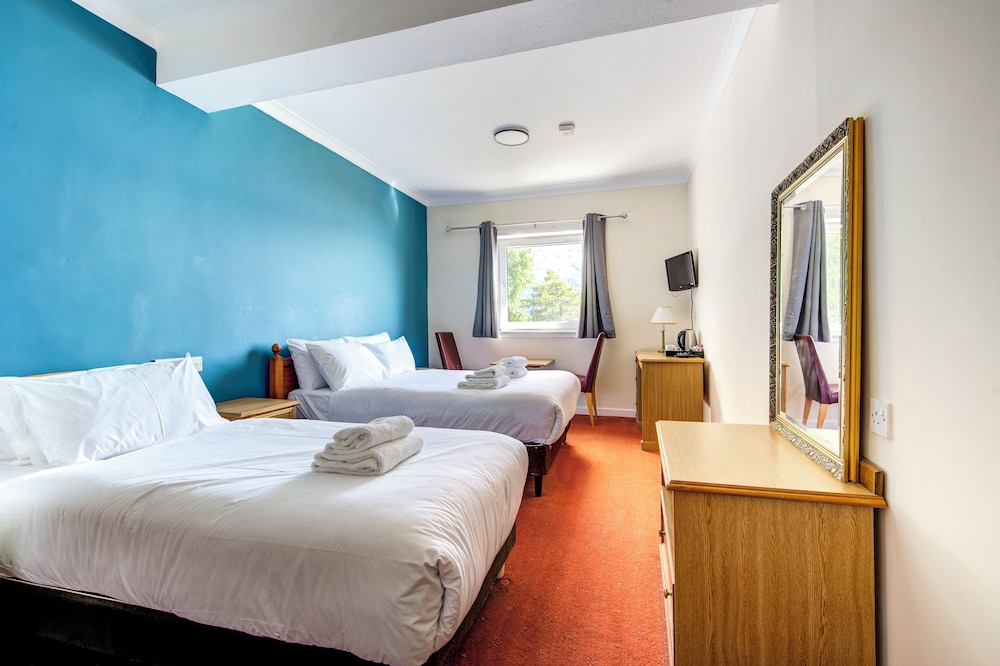 Family Triple Room, Lake View photo 1