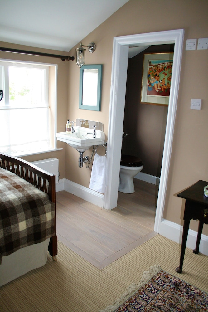 Single Room photo 3