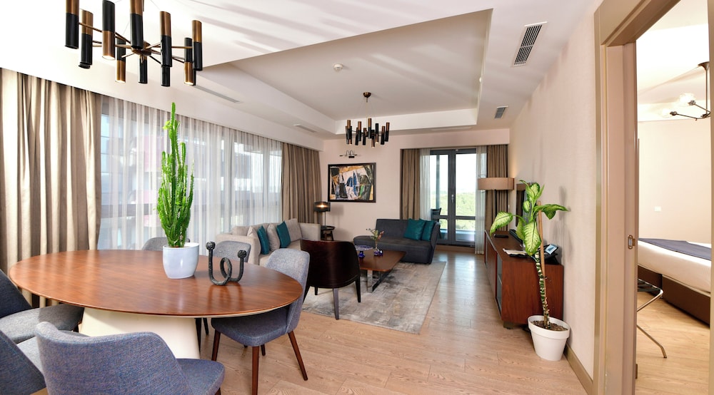 Executive Apartment, 2 Bedrooms (with View) photo 2