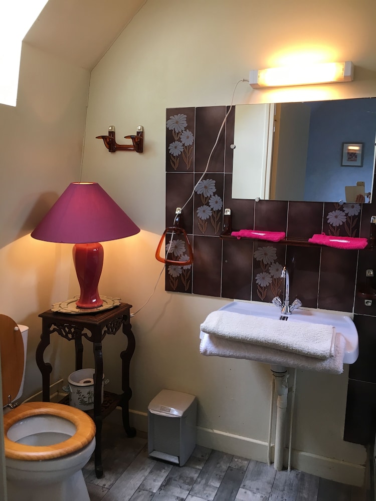 Twin Room (3) photo 2