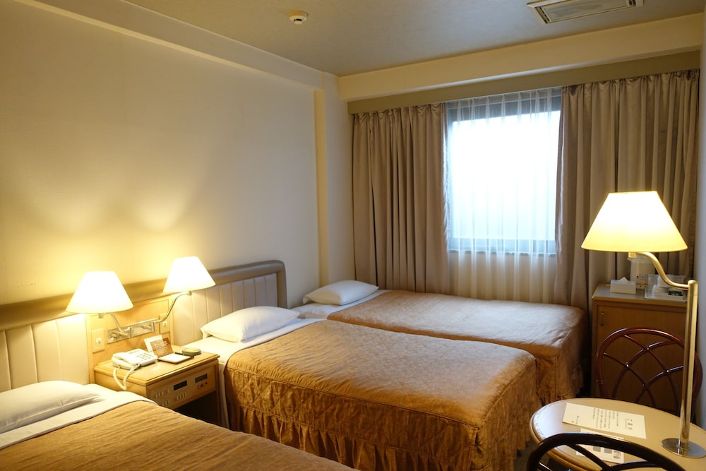 Room - Photo 1