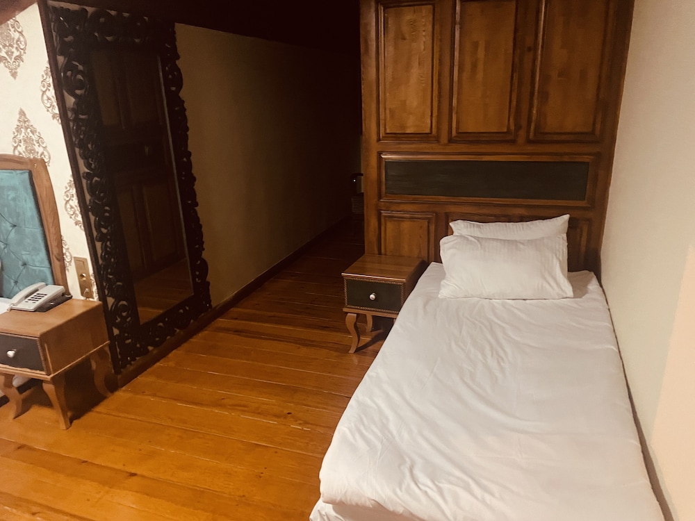 Standard Triple Room photo 3