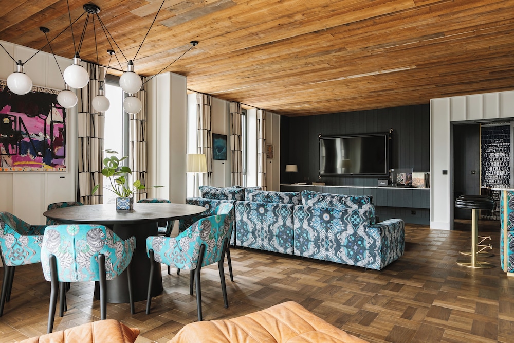 Luxury Penthouse photo 1