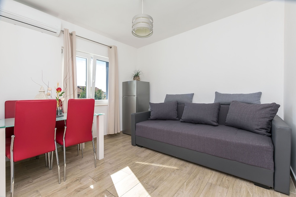 Apartment (A5) photo 2