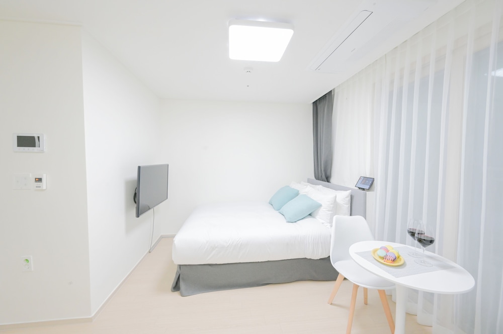 Standard Room, Ocean View - Photo 9