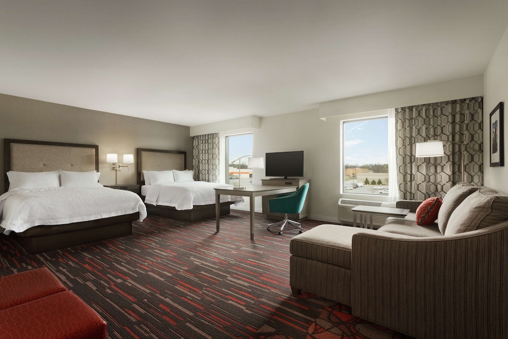 Studio Suite, 2 Queen Beds, Non Smoking, Refrigerator & Microwave (Wet Bar) photo 3