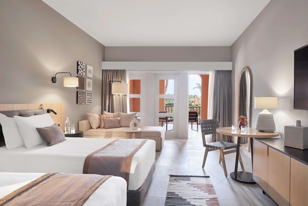 Deluxe Twin Room - Photo 4