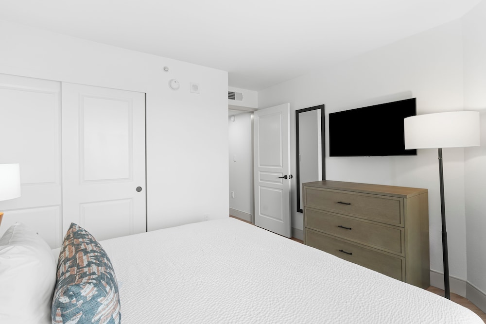 Ocean View Deluxe King Junior Suite