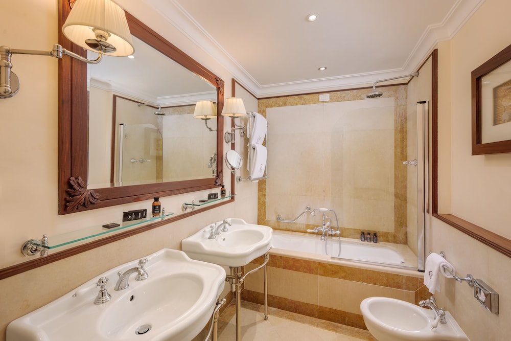 Room, Partial Sea View (Prestige) - Photo 4