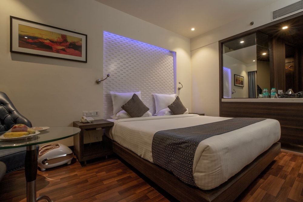 Executive Room photo 1