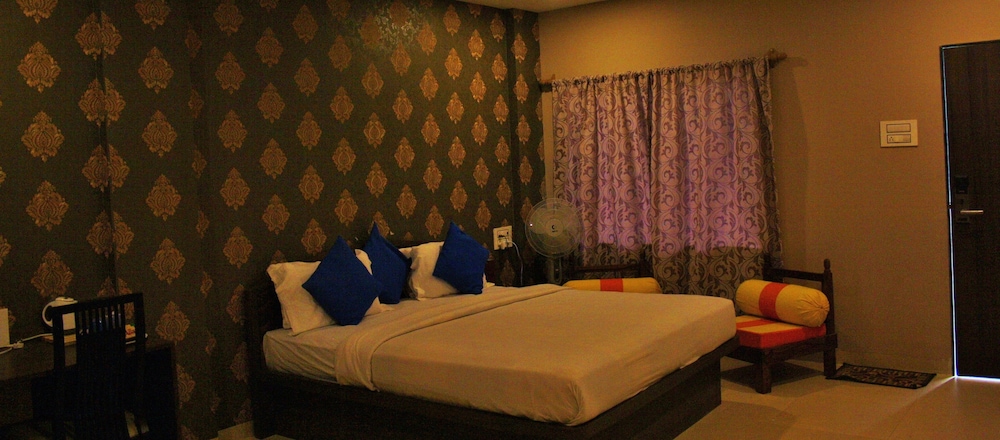Deluxe Double Room photo 3