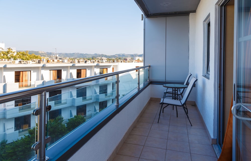 Standard Suite photo 2