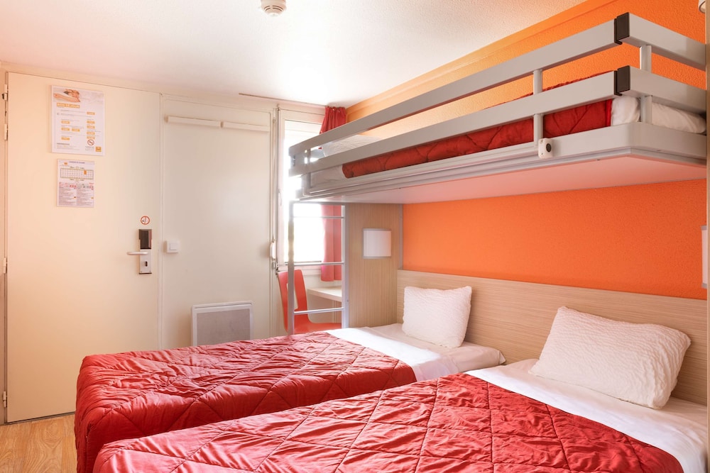 Standard Room, 2 Twin Beds photo 3