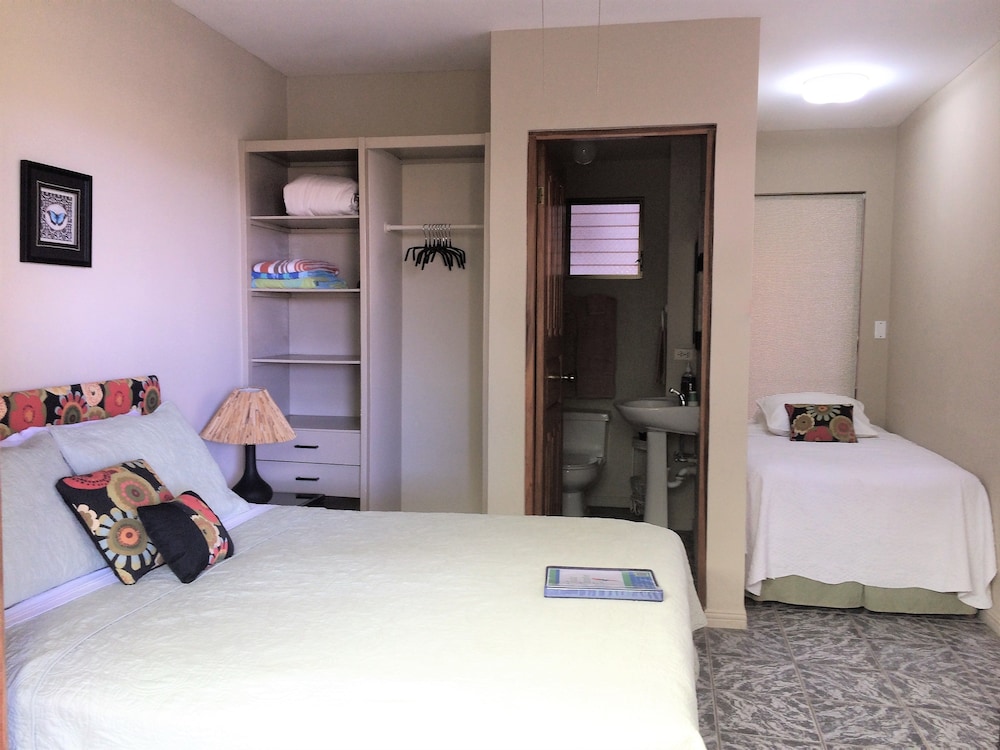 Standard Double Room, 1 Double Bed, Non Smoking, Courtyard View photo 3