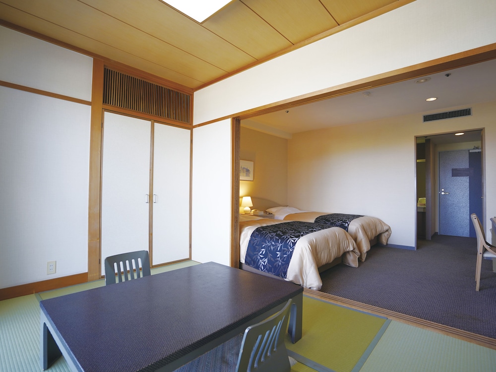 Japanese Western Style Room, Non Smoking - Photo 1
