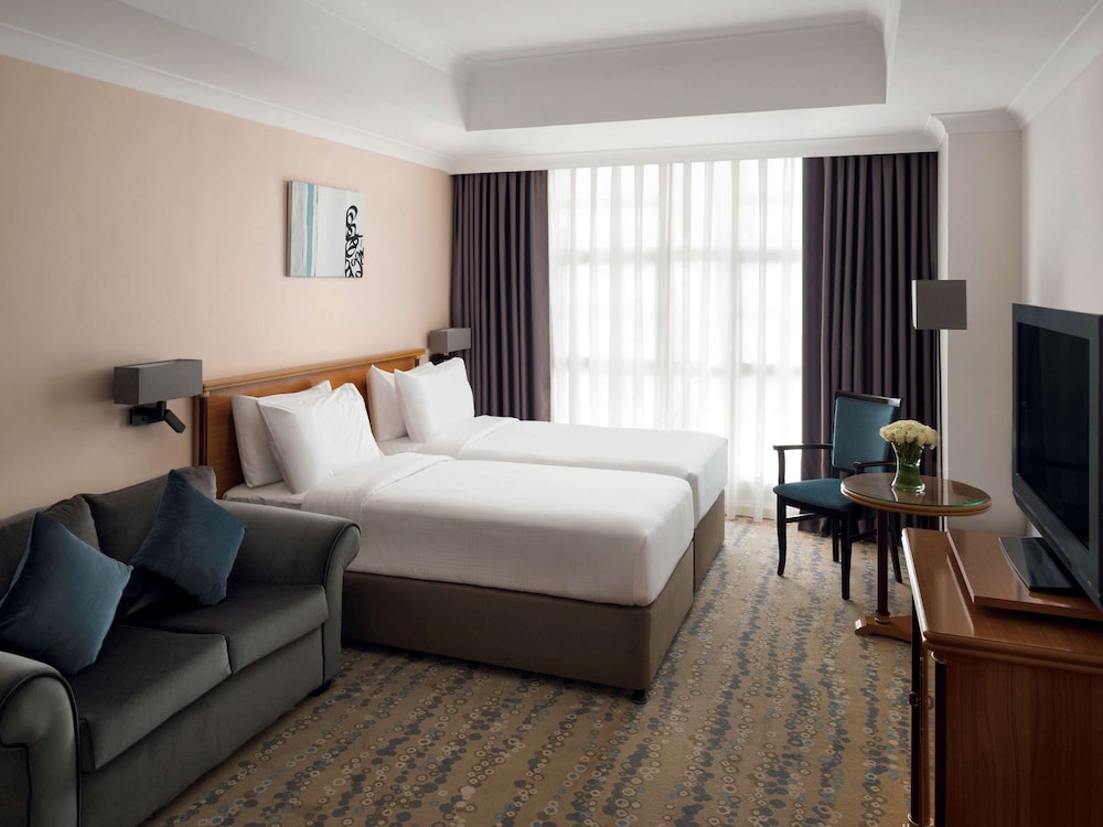 Superior Room, Multiple Beds - Photo 4