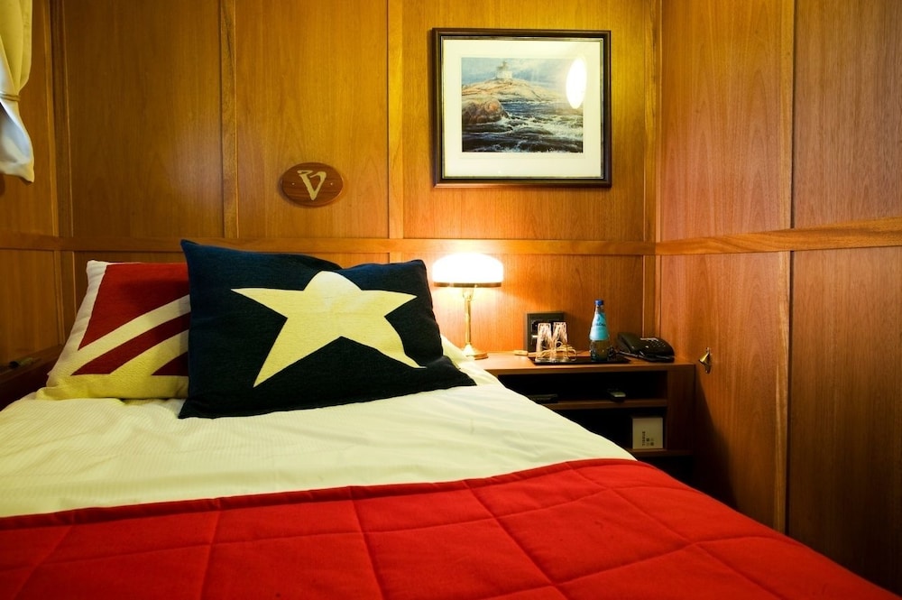 Room photo 2