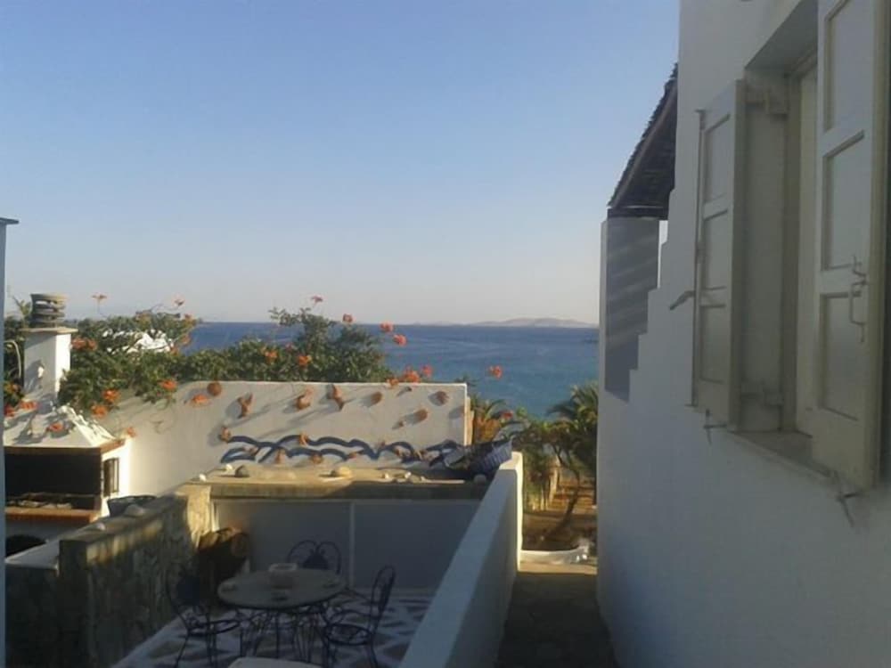 Superior Apartment, Partial Sea View photo 2