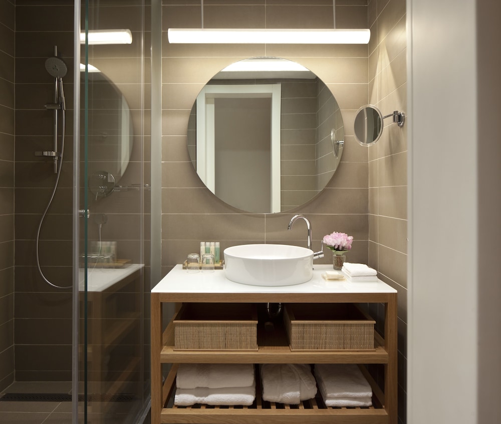 Superior Room - Photo 7