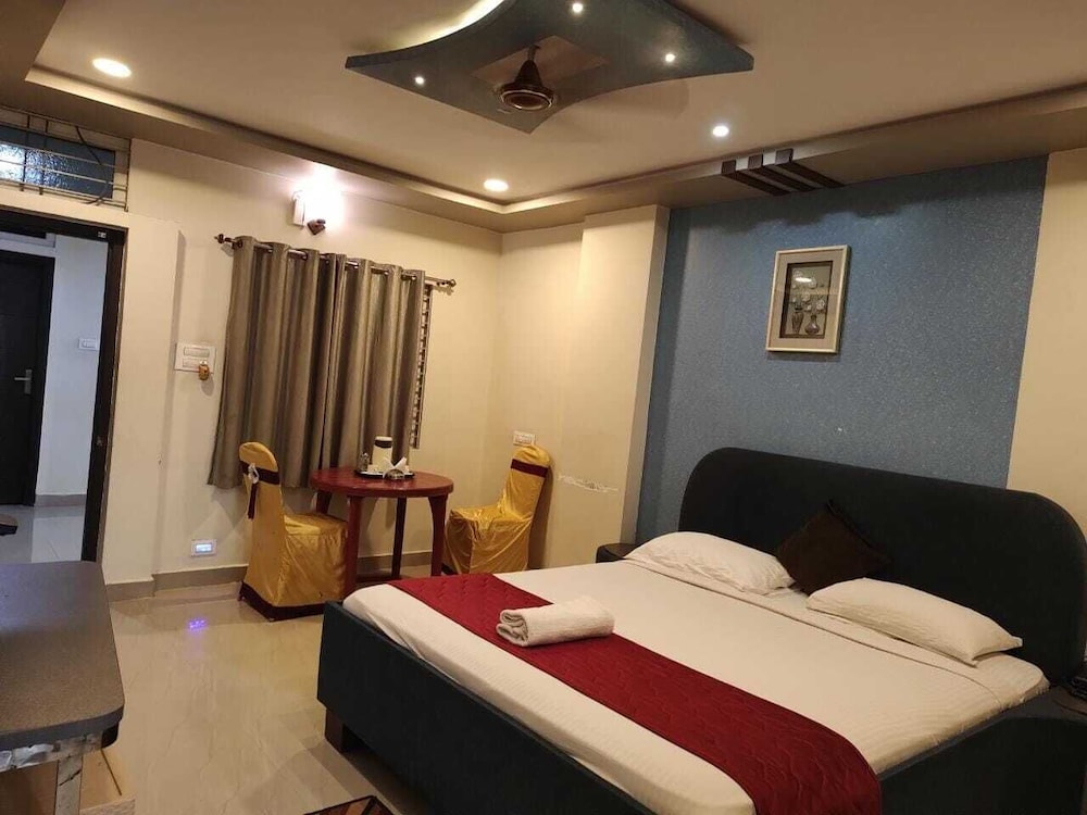 Deluxe Room - Photo 3