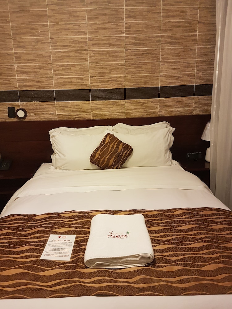 Standard Room, 1 Large Twin Bed photo 2