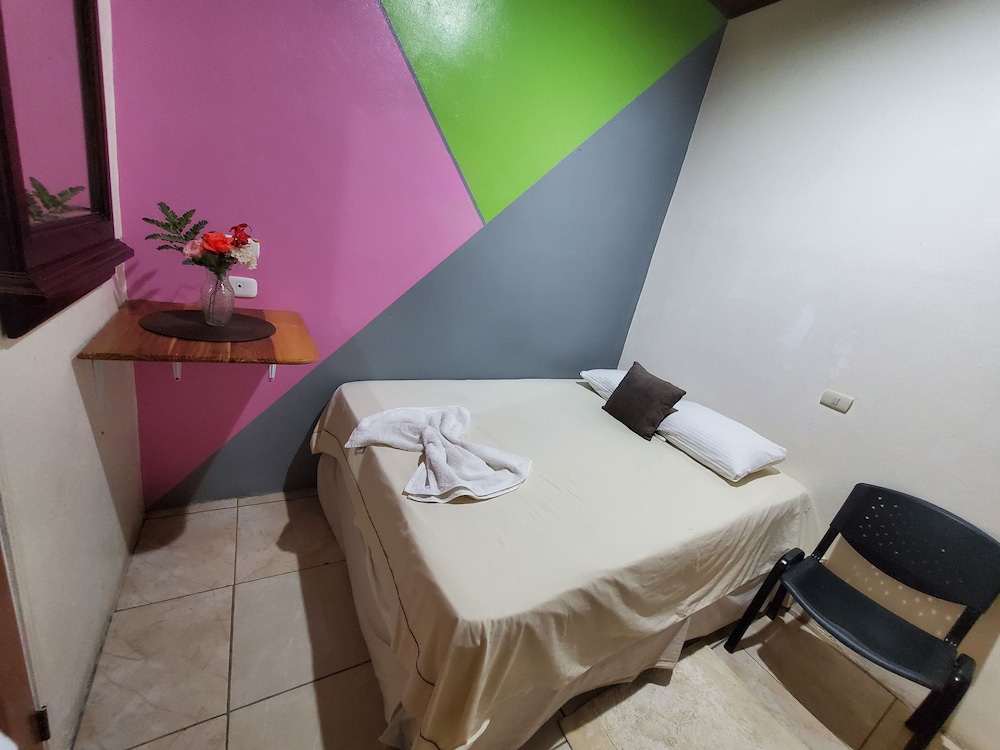 Basic Single Room photo 3