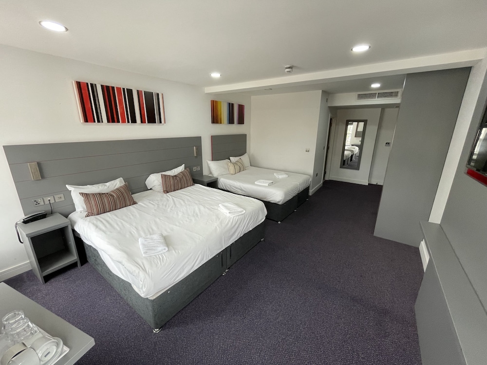 Quadruple Room, Ensuite - Photo 1