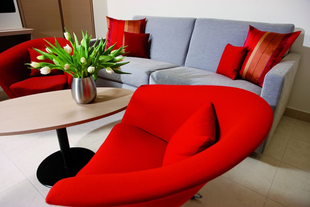 Economy Apartment, 1 Queen Bed with Sofa bed