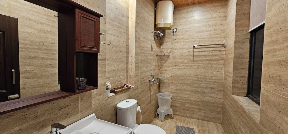 Teak Royal Suite (2BHK) - Photo 11